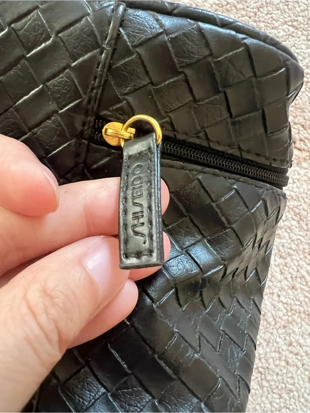 Black Woven Travel Toiletry Bag